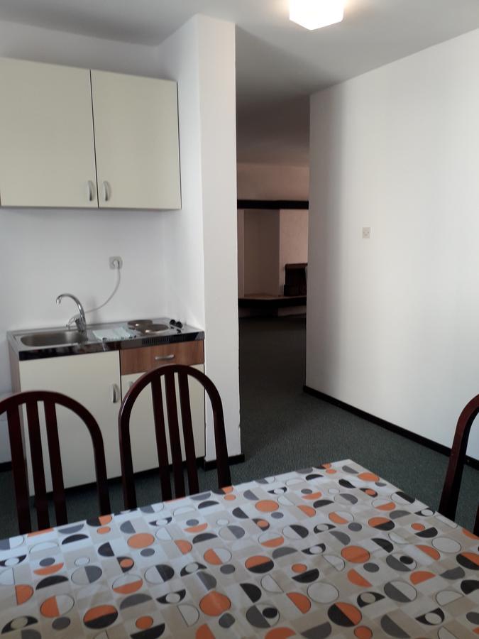 Apartments And Rooms Haludovo - Ribarsko Selo Malinska Ngoại thất bức ảnh