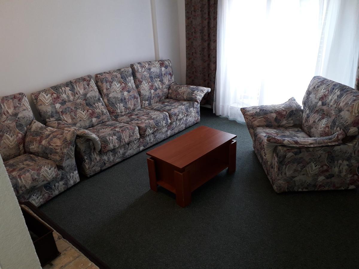Apartments And Rooms Haludovo - Ribarsko Selo Malinska Ngoại thất bức ảnh
