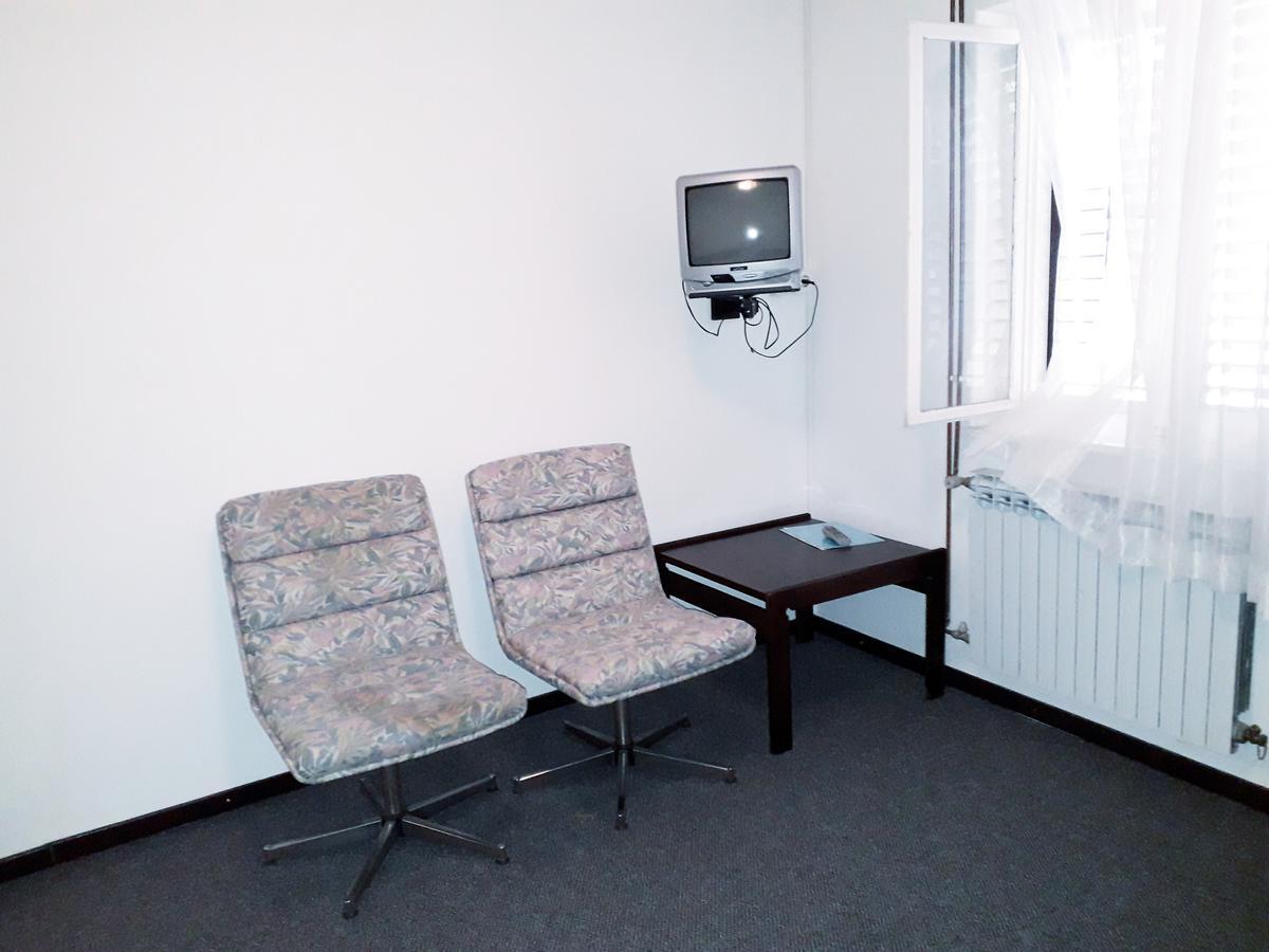 Apartments And Rooms Haludovo - Ribarsko Selo Malinska Ngoại thất bức ảnh