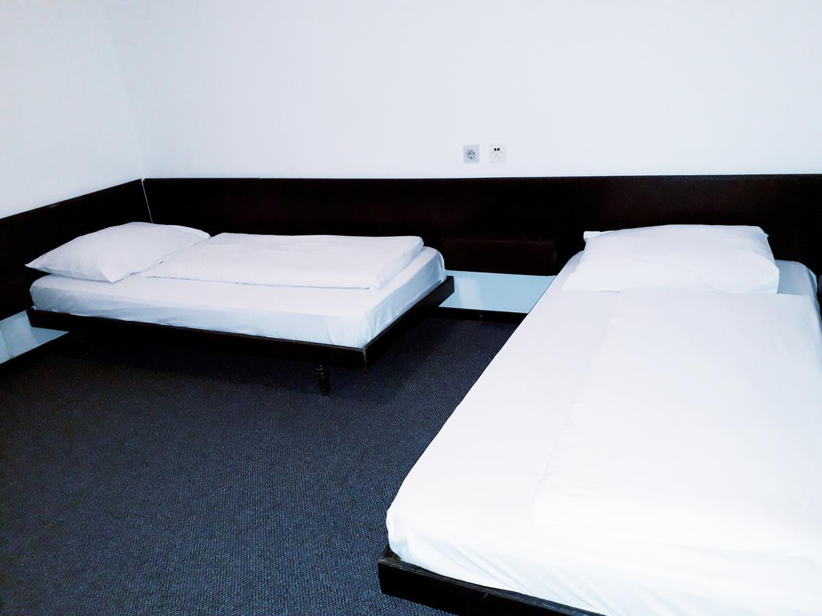Apartments And Rooms Haludovo - Ribarsko Selo Malinska Ngoại thất bức ảnh