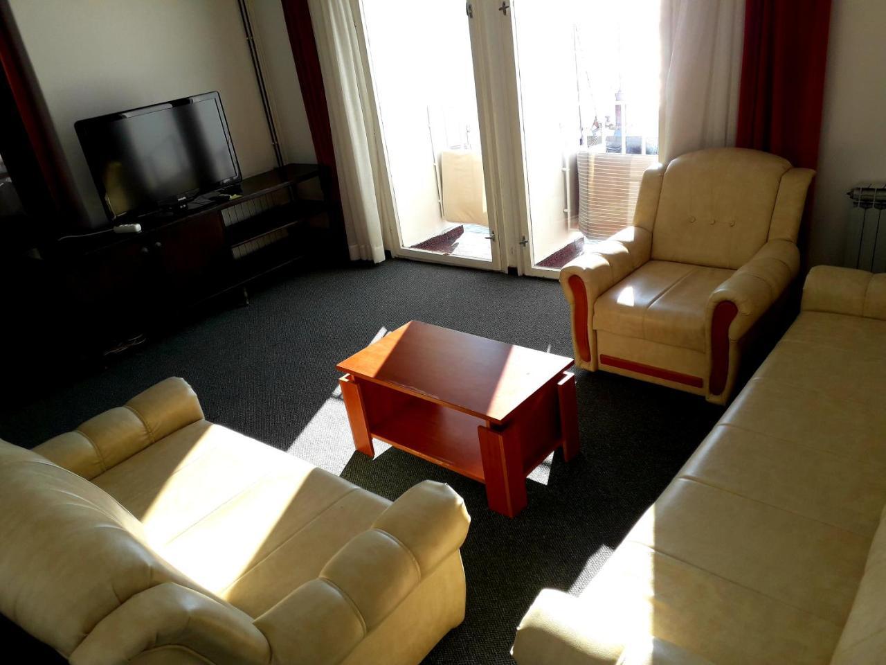 Apartments And Rooms Haludovo - Ribarsko Selo Malinska Ngoại thất bức ảnh